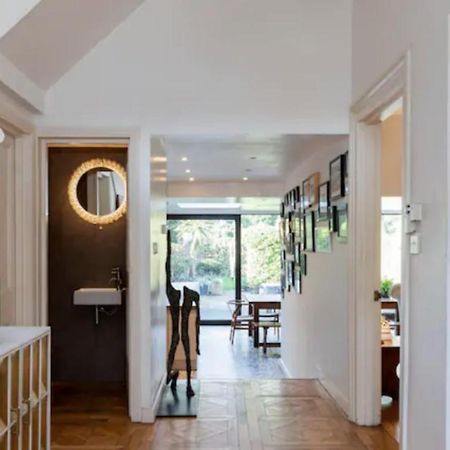 Stunning 5 Bed House With Private Garden Villa London Exteriör bild
