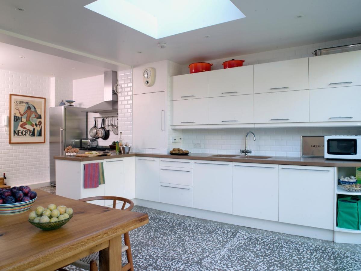 Stunning 5 Bed House With Private Garden Villa London Exteriör bild
